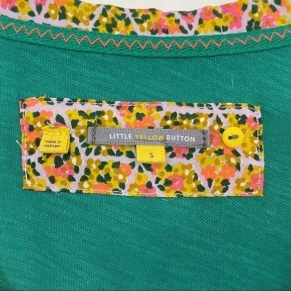 Anthropologie Little Yellow Button Top Green Long Sleeve - Picture 5 of 9
